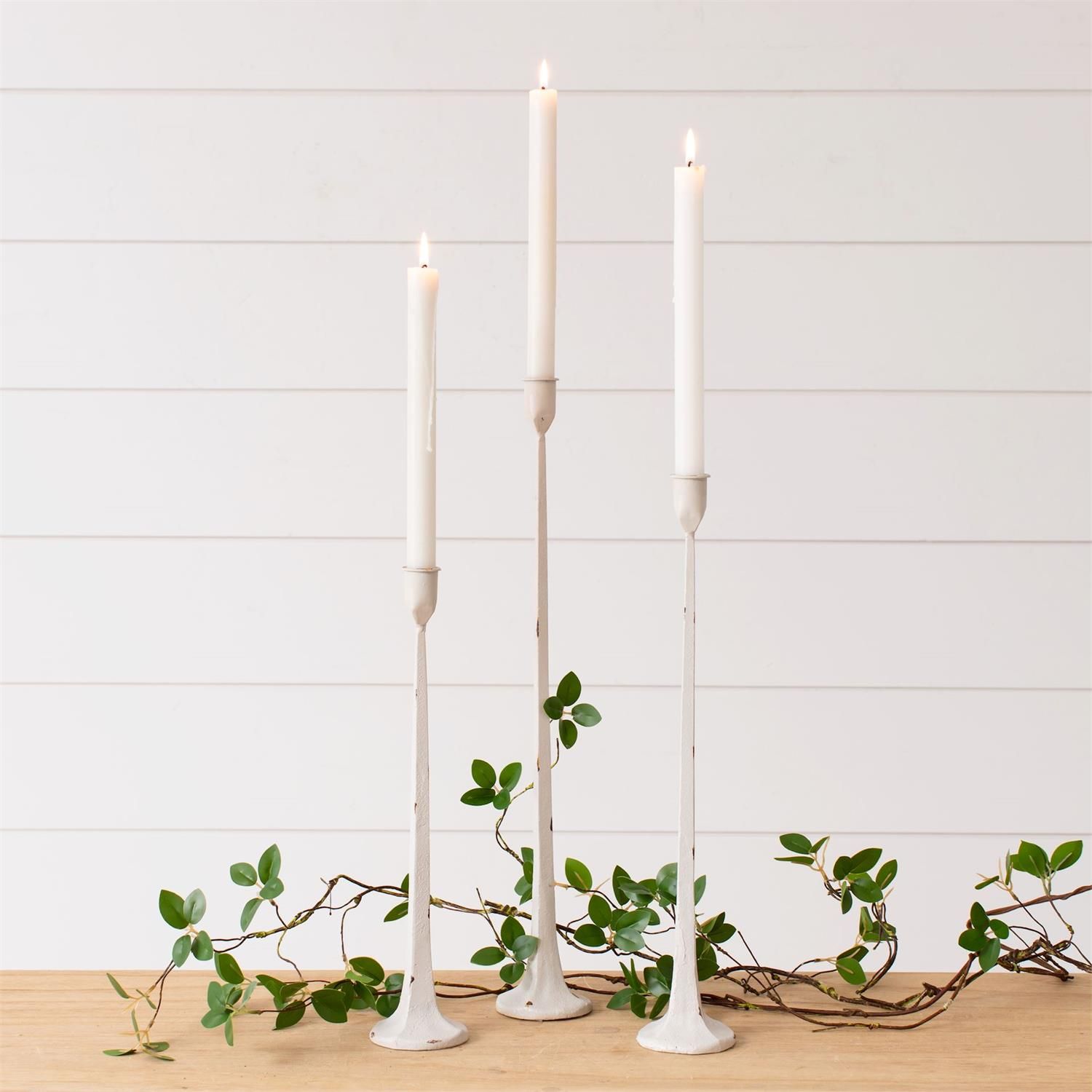 Audrey&#39;s - Forged Candle Holders, White, Set of 3, 8T2248