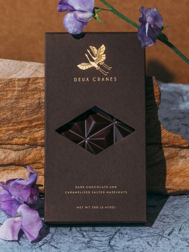 Deux Cranes - Dark Chocolate &amp; Caramelized Hazelnuts