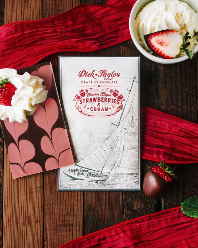 Dick Taylor Craft Chocolate - Strawberries &amp; Cream
