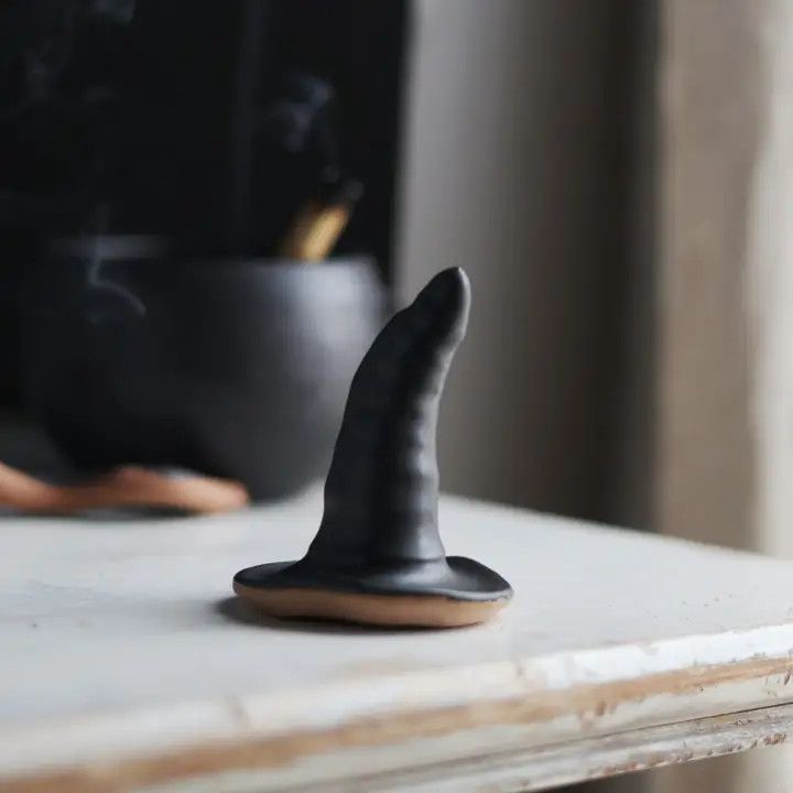 Gravesco Pottery - Black Witch Hat