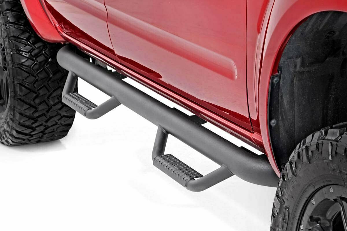 Nissan 3-Inch Diameter Cab Length Nerf Steps (05-19 Frontier Crew Cab)
