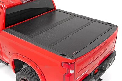 Hard Low Profile Bed Cover | 5'9" Bed | Chevy/GMC 1500 (19-22)