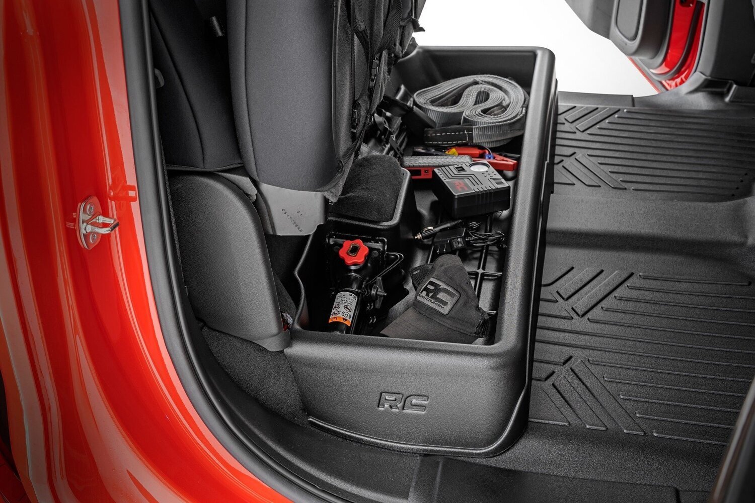 Under Seat Storage | Crew Cab | Chevy/GMC 1500/2500HD (19-22)