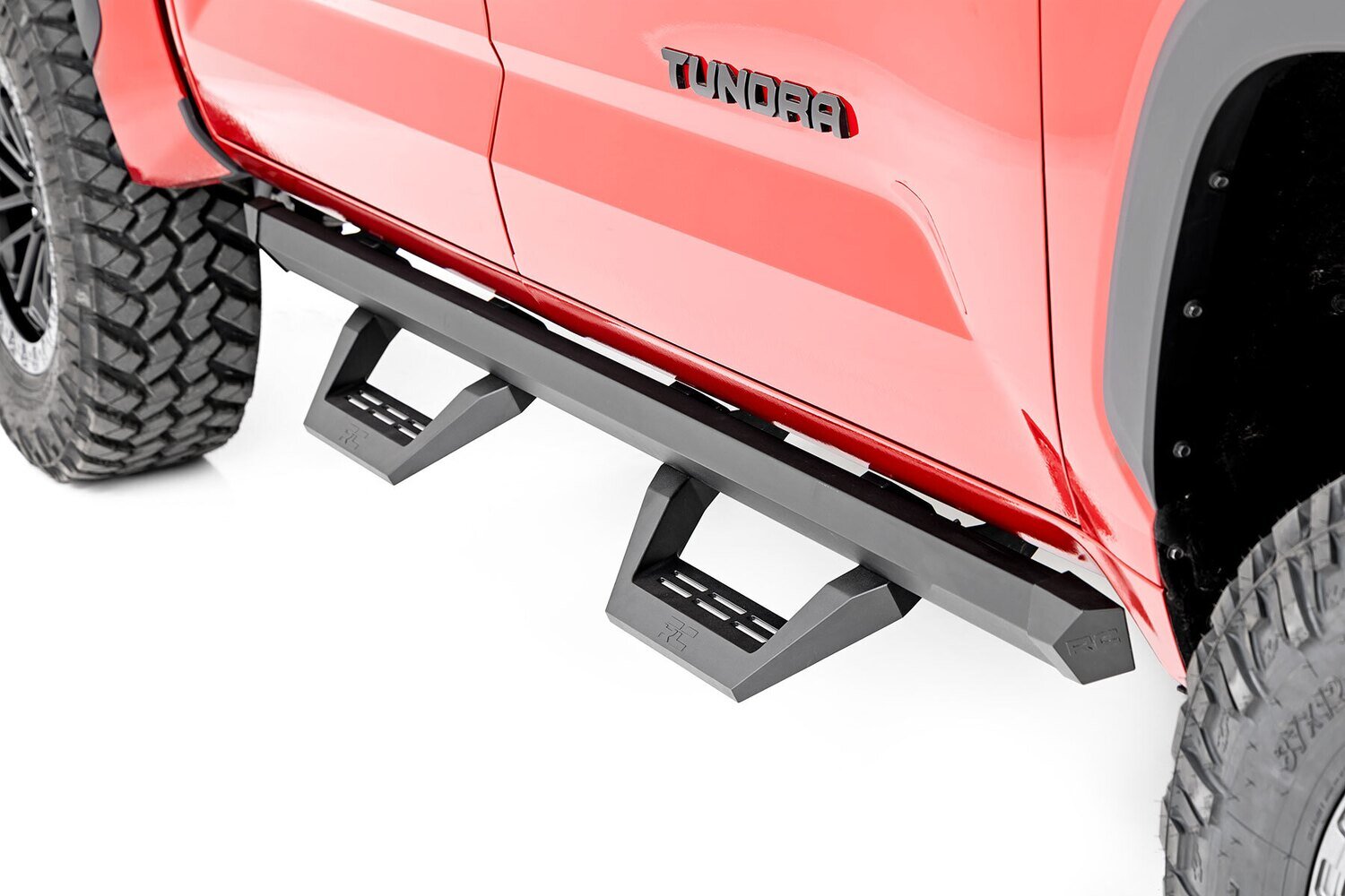SRX2 Adj Aluminum Steps | Crew Cab | Toyota Tundra 2WD/4WD (2022)