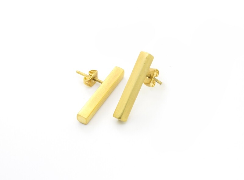 THE LINE -Small earrings-