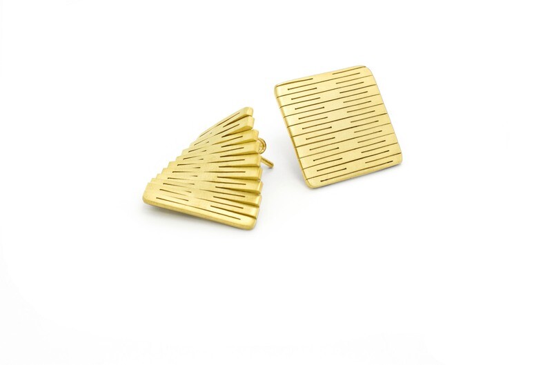 LIQUIFY Square Earrings -Small-