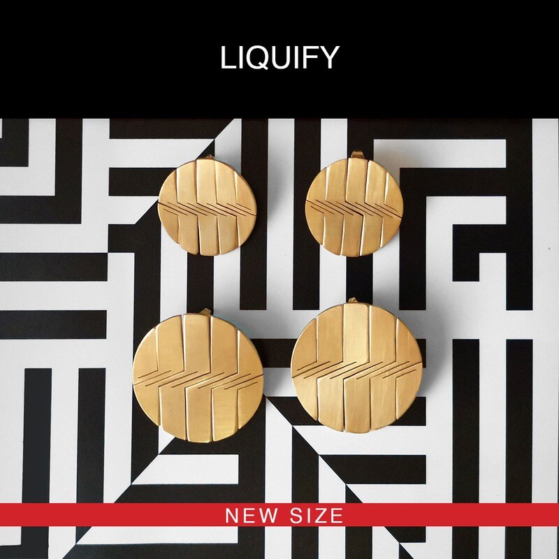 LIQUIFY CIRCLE Small Earrings