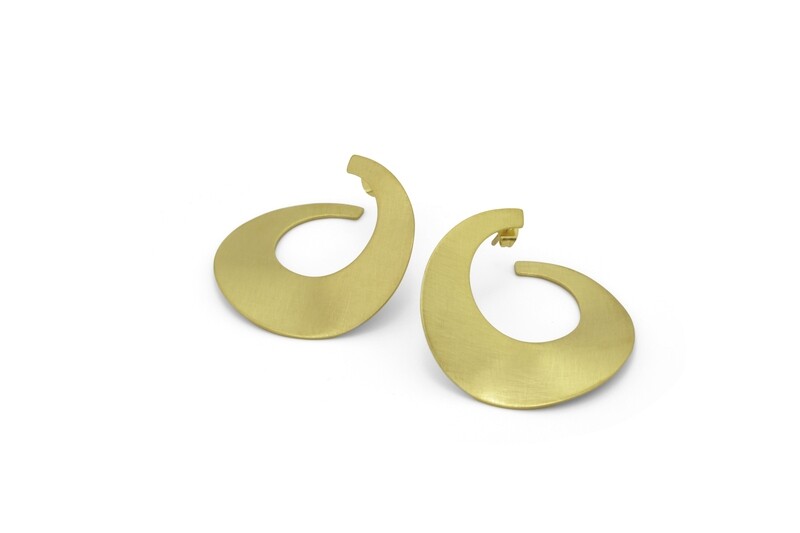 CIRCULAR - medium- earrings