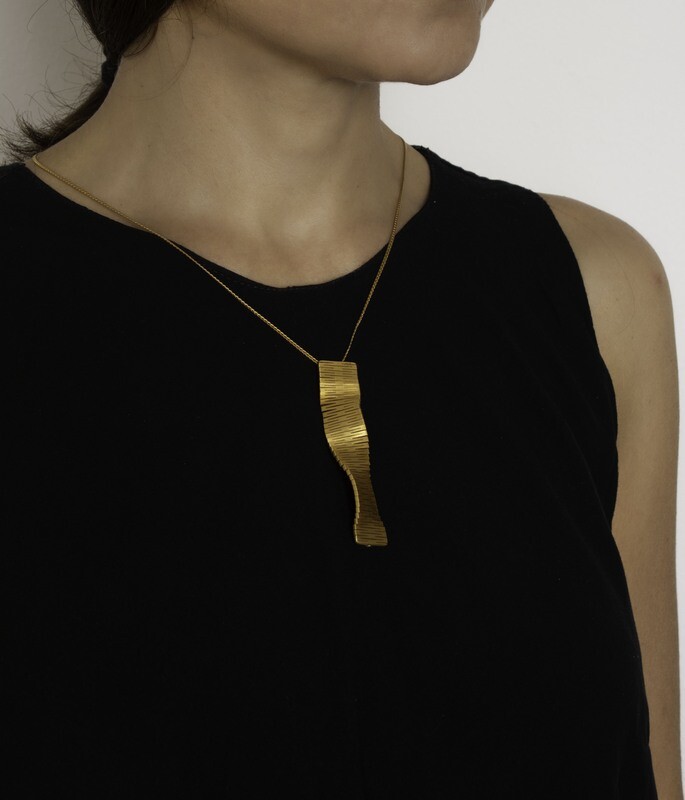 LIQUIFY Vertical Pendant