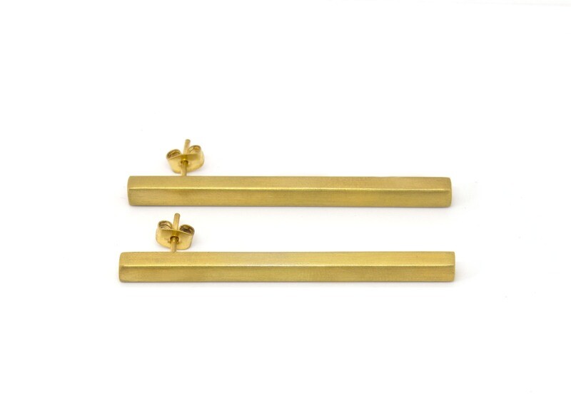 THE LINE -large earrings-