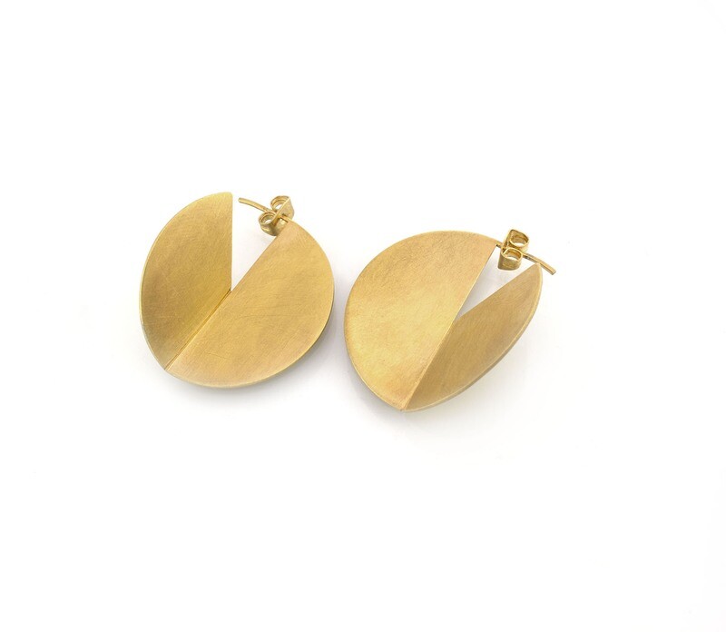 The Fold circle earrings -small- The Fold circle earrings -small-