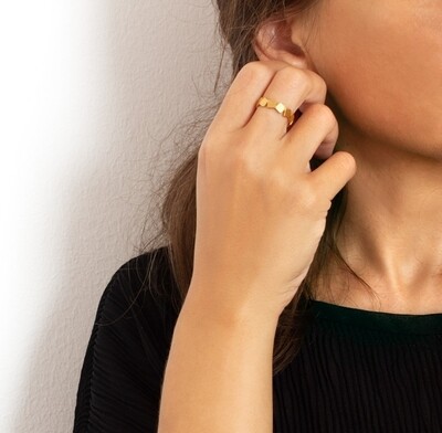 SQUARES Ring