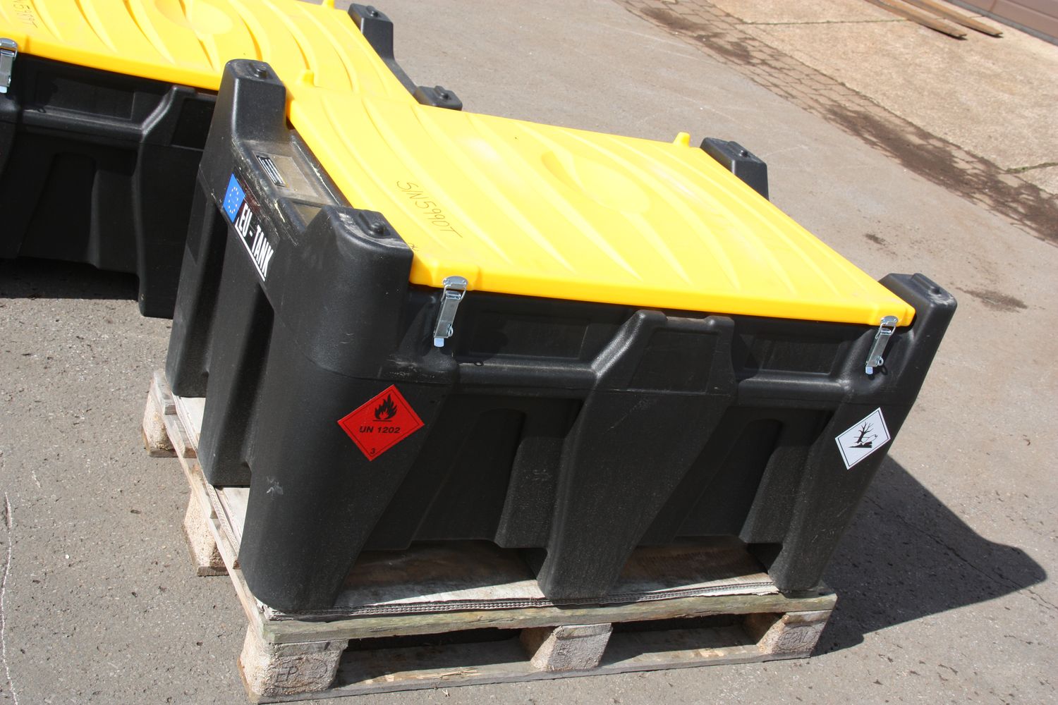 Mobile Dieseltankstelle Carrytank 330Ltr. neu Emiliana