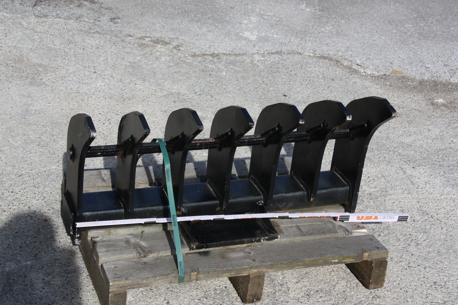 Roderechen Wurzelrechen 85 cm breit 40 cm tief Häner