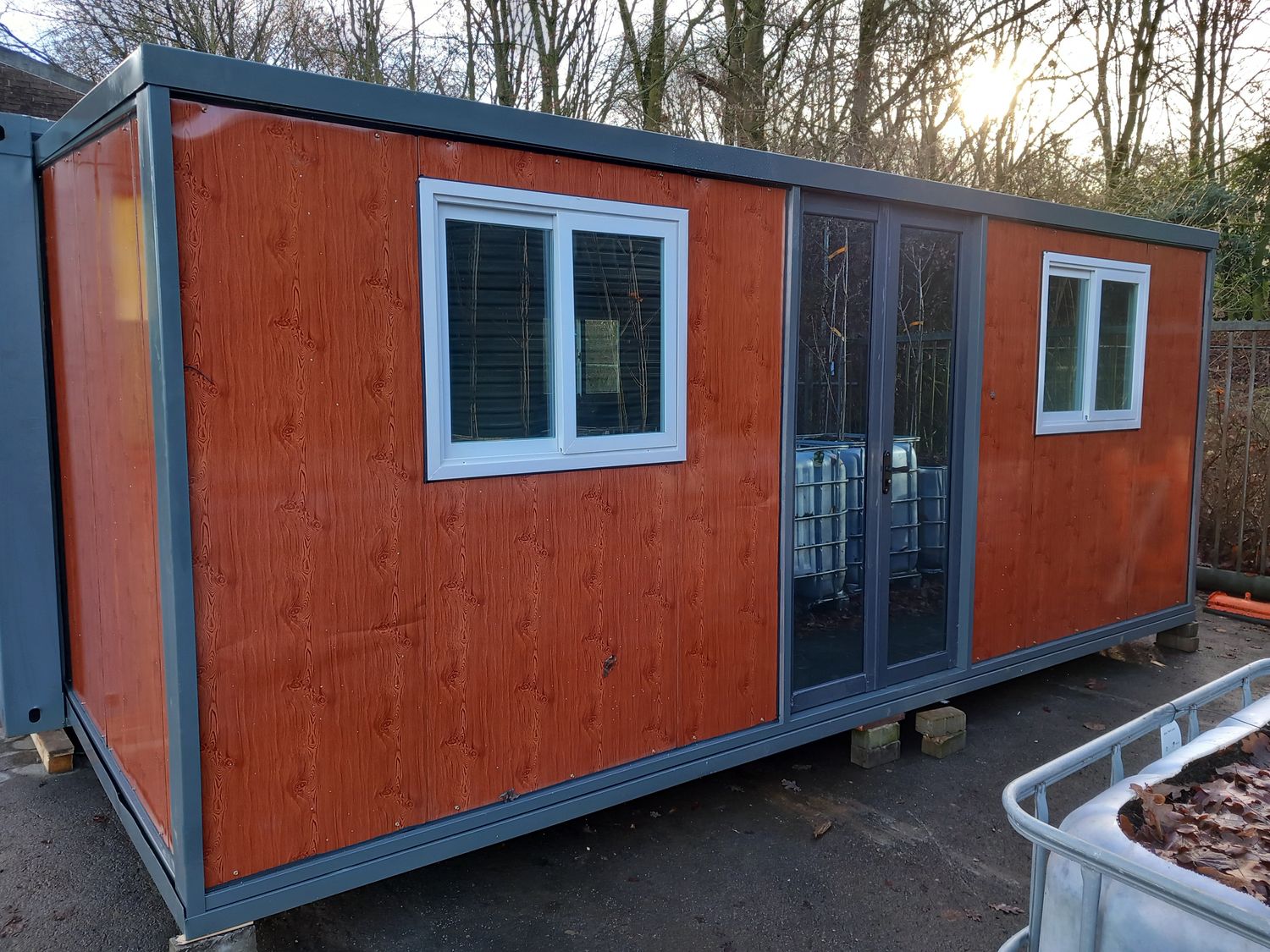 Tiny house - Containerhaus - Bürocontainer - Gartenhaus - Ferienhaus