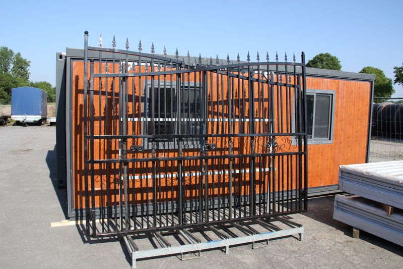 Hoftor Einfahrtstor Flügeltor 225 cm hoch 6 cm breit Hoftor Einfahrtstor Flügeltor 225 cm hoch 6 cm breit