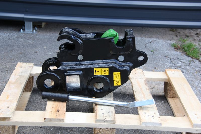 Schnellwechsler Geith GMC für Hyundai R36 Minibagger Schnellwechsler Geith GMC für Hyundai R36 Minibagger