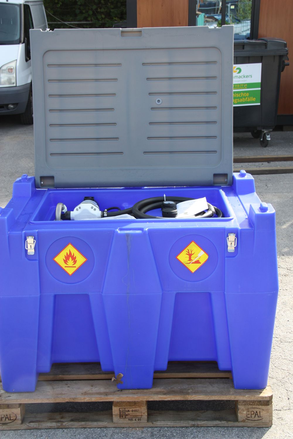ab blue mobile Tankstelle 480 Liter adblue Carrytank ab blue mobile Tankstelle 480 Liter adblue Carrytank