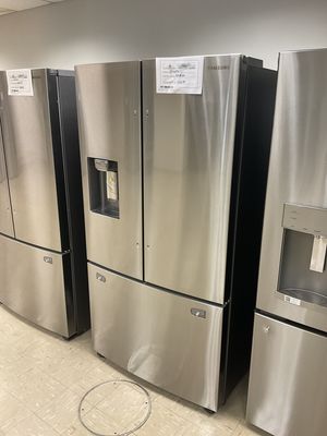 Samsung 28-cu ft French Door Refrigerator with Dual Ice Maker (Fingerprint Resistant Stainless Steel) ENERGY STAR - 3