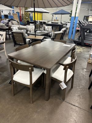 UTILITY 7PC DINING SET