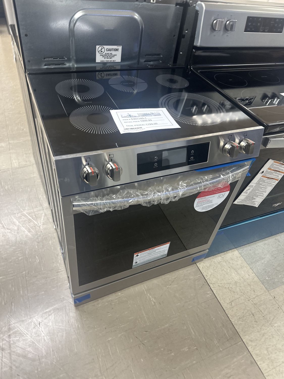 Frigidaire Gallery 30-in Smooth Surface Glass Top 5 Elements 6.2-cu ft Self-Cleaning Air Fry Convection Oven Slide-in Electric Range (Fingerprint Resistant Stainless Steel) - 1