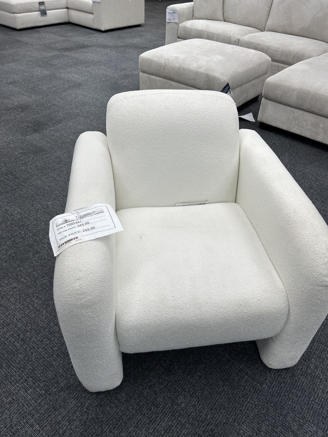 CASSIDY BOUCLE CHAIR - 1
