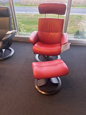 OSLO LTHR RECLINER RED