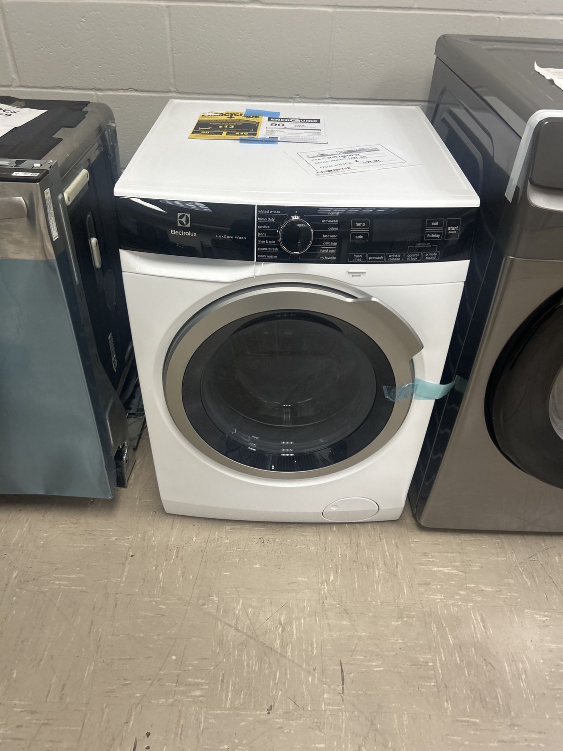 Electrolux LuxCare Wash and Steam Refresh High Efficiency Stackable Steam Cycle Extra small Front-Load Washer ( White ) ENERGY STAR