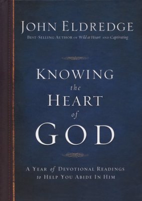 KNOWING THE HEART OF GOD: A YEAR OF DEVOTIONAL READINGS TO HELP YOU ABIDE IN HIM