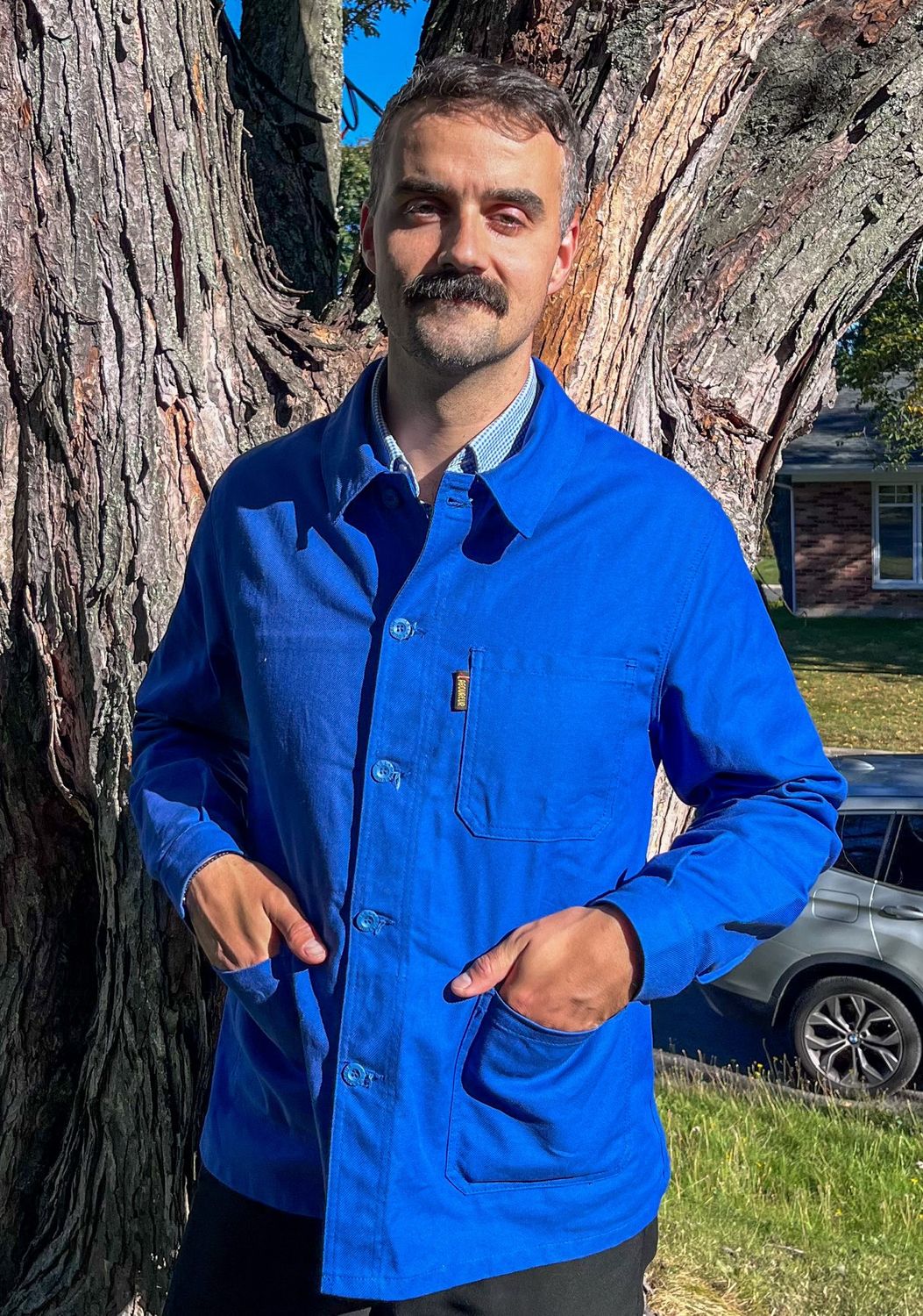 Model is 6'2'' and wears a size 3,  very tight