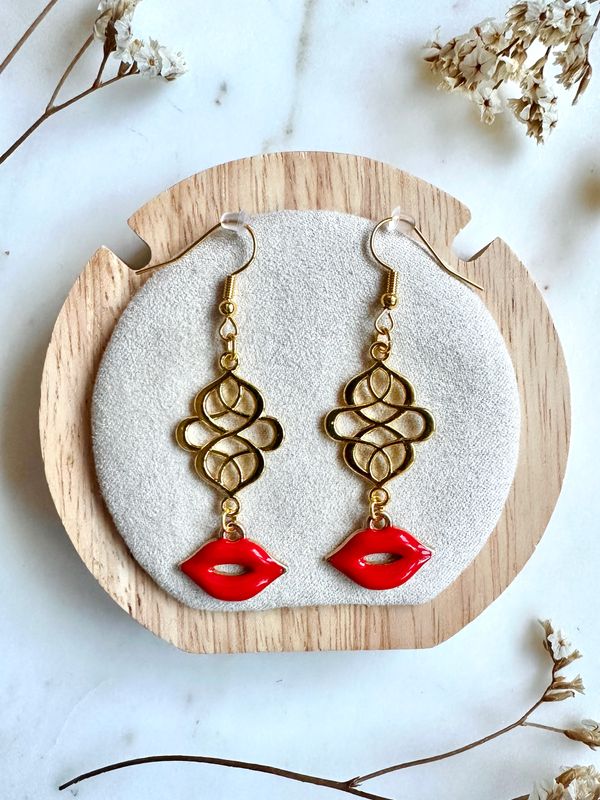 Boucles d'oreilles bouche