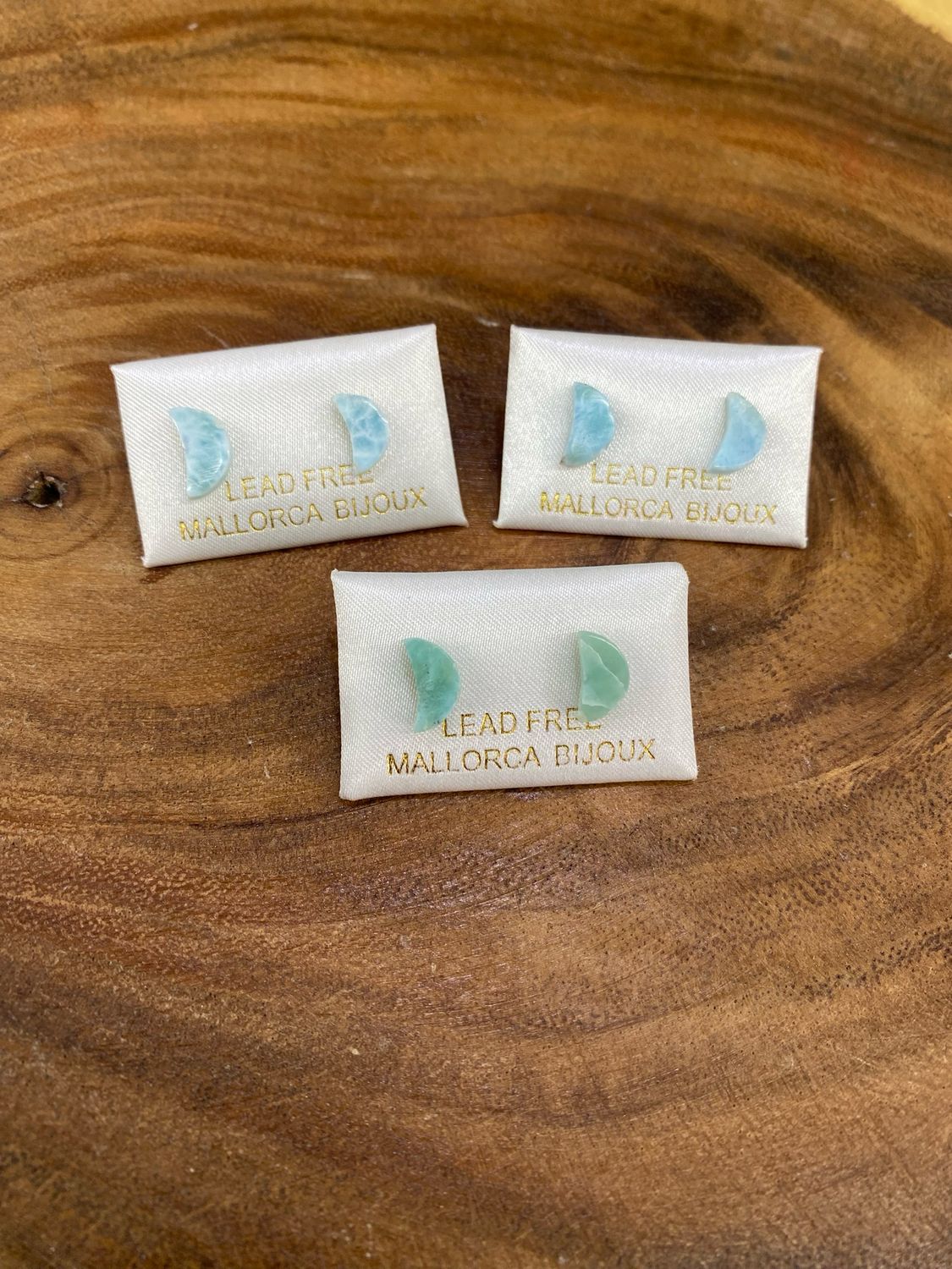 Aretes Luna Larimar