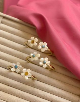 Pulseras Flor de Nacar 🤍
