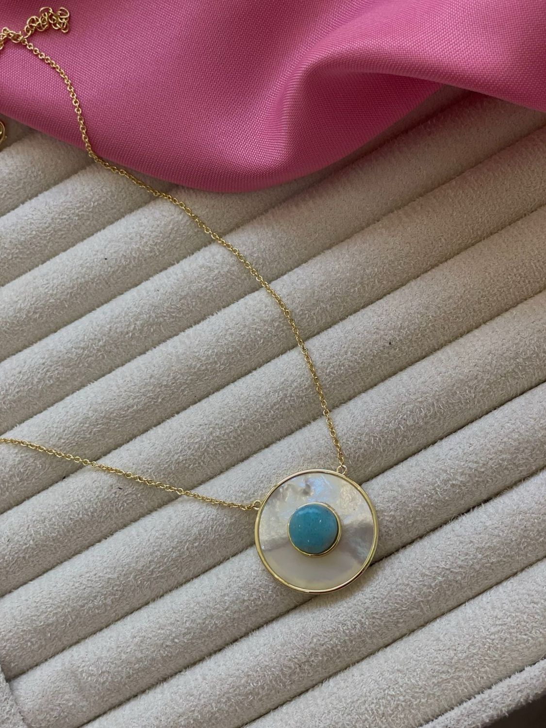 Collar circular de Nacar