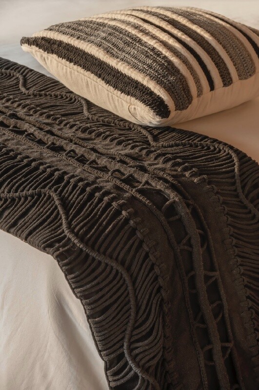 TABLE RUNNER  ESTILIZADA