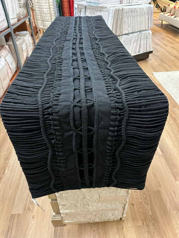 TABLE RUNNER  ESTILIZADA