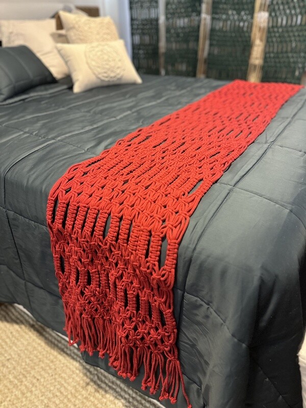 TABLE RUNNER  TRANCELIM MACRAME