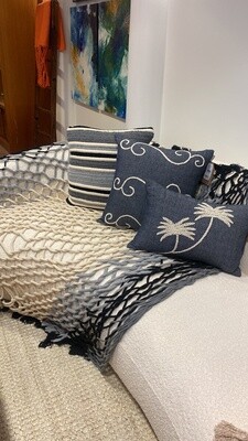 SHAWL TRAMA C BELOTAS
