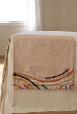 TABLE RUNNER GRAFISMO BORDADO