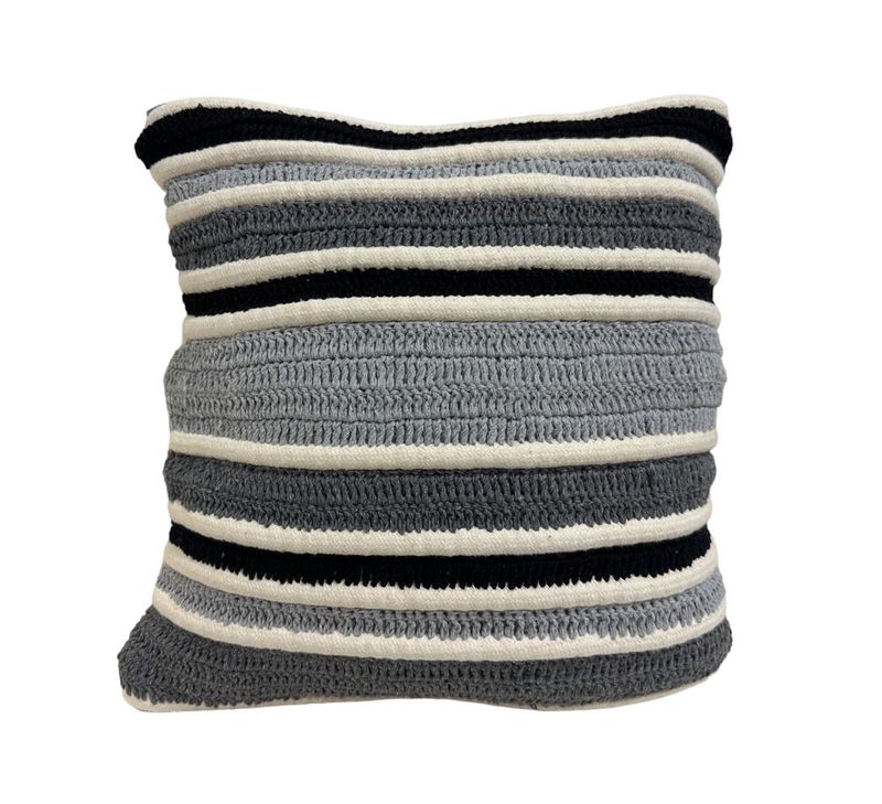 CUSHION COVER LISTRAS CROCHE 50X50
