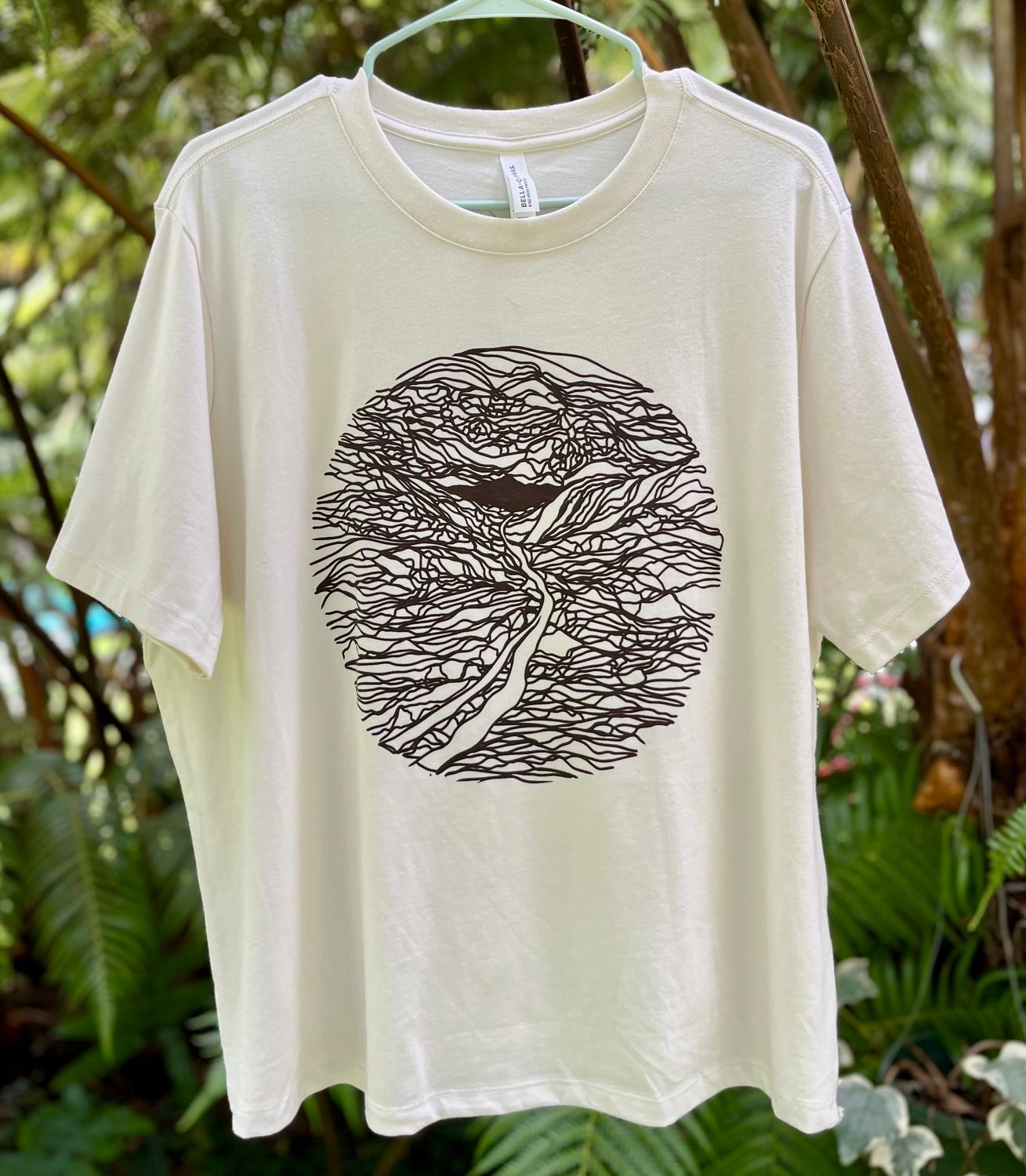 Kukaiau Cropped Women's T-shirt - White/Tan