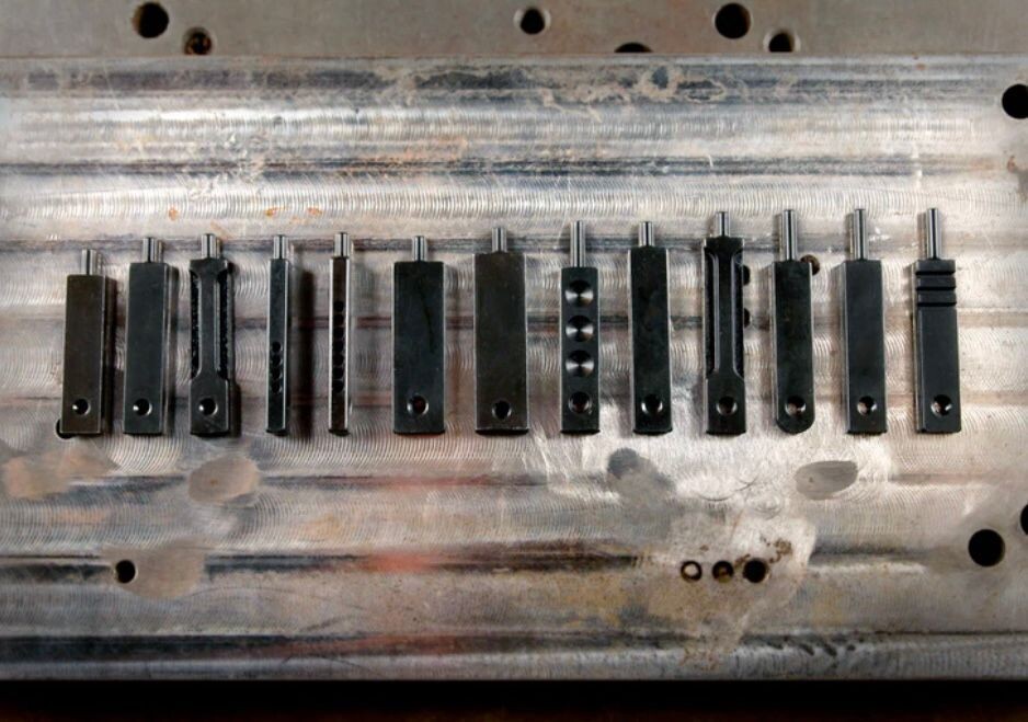 Armature Bars-WH Medium