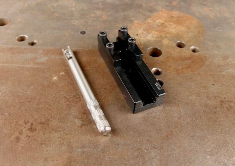Workhorse Armature Bar Fixture