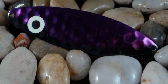 Finn 300 Glow Black Barney UV