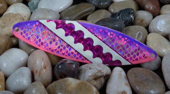 Finn 300 Raspberry Dolphin Glow