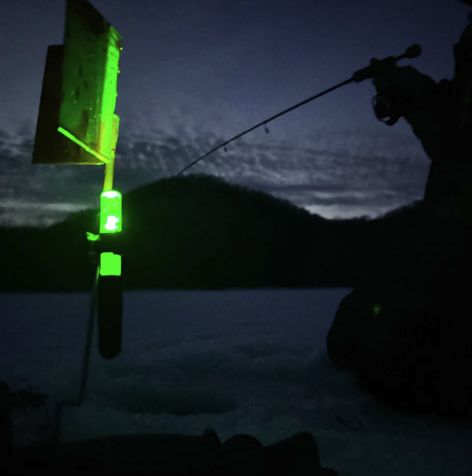 Lumenok Tip Up Light 1 Pack Green