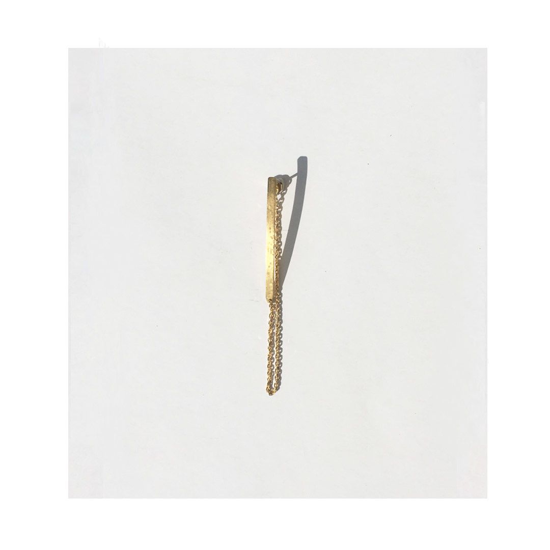 THE GRACES MEDIUM EARRING