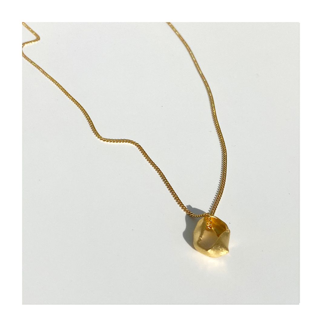 THE SILK TUBE NECKLACE