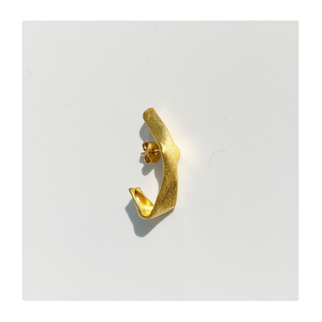 THE SILK FINE EARRING - NO CHAIN