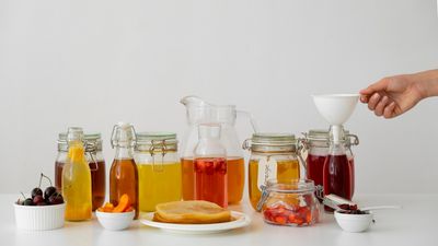 Bottle and Jar Pourers